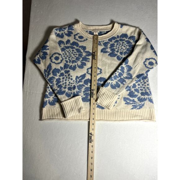 Sundance Womens White with Blue Flower Sweater Size Large - Picture 2 of 9